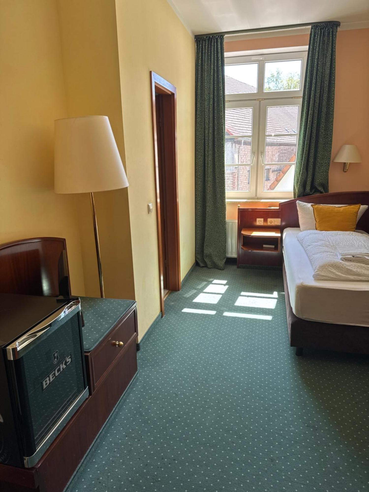 Hotel Am Schloss - Frankfurt An Der Oder 외부 사진